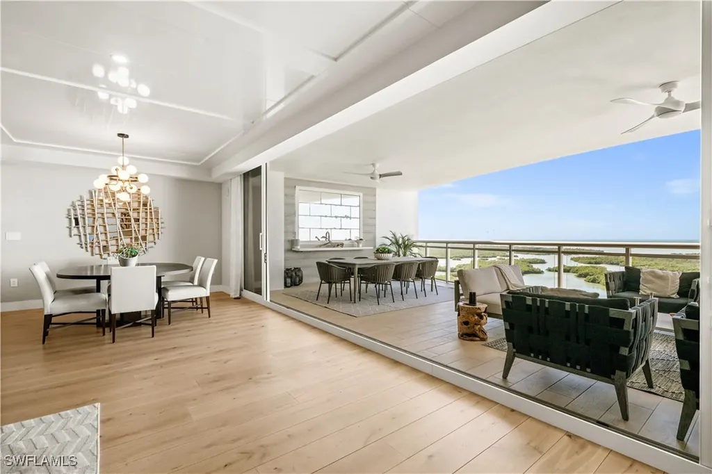 13925 Old Coast Road Naples FL 34110