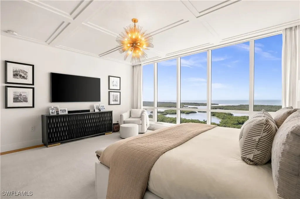 13925 Old Coast Road Naples FL 34110