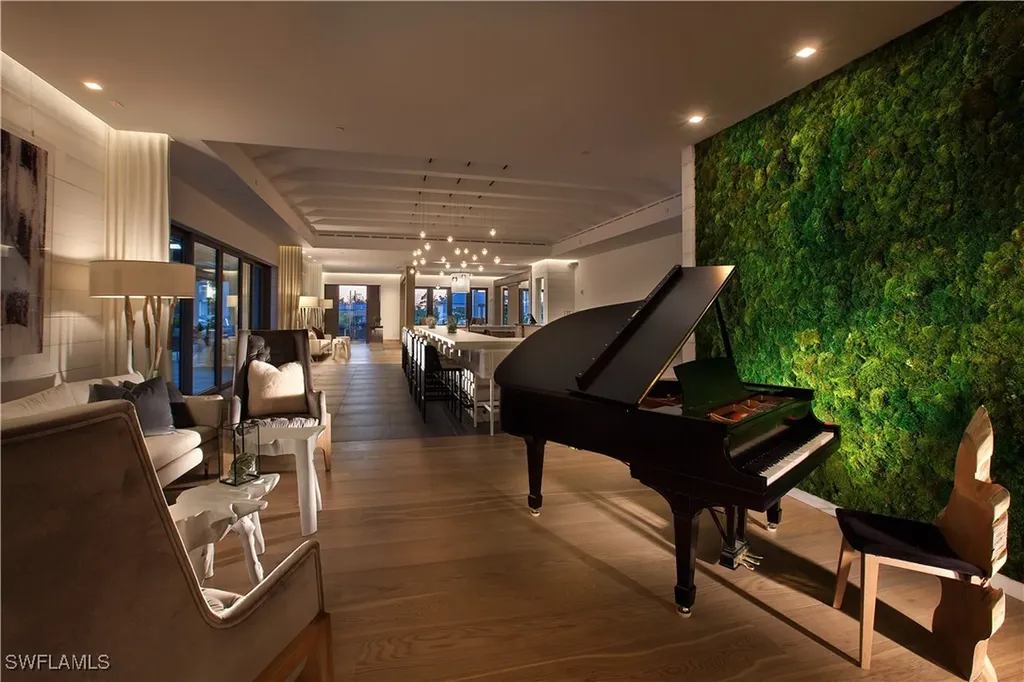 13925 Old Coast Road Naples FL 34110