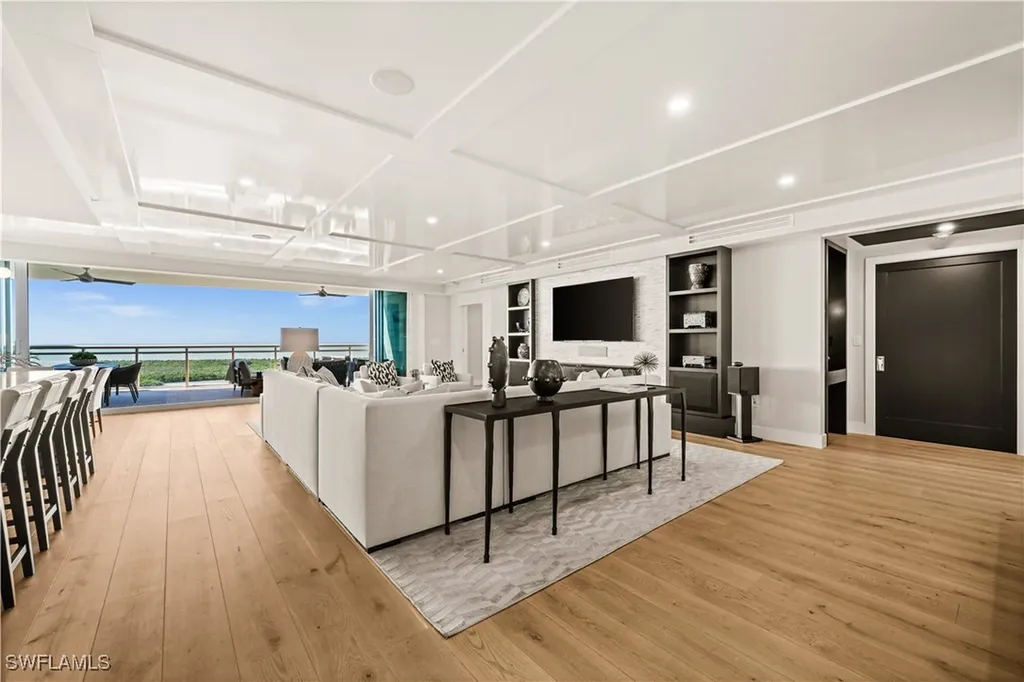 13925 Old Coast Road Naples FL 34110