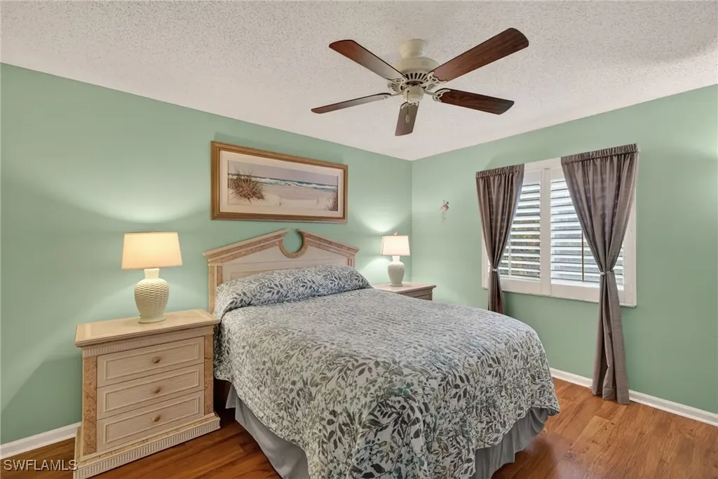 7105 Dennis Circle Naples FL 34104