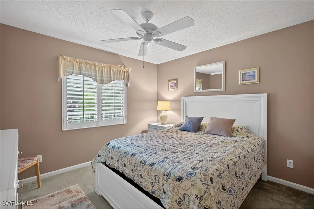 7105 Dennis Circle Naples FL 34104