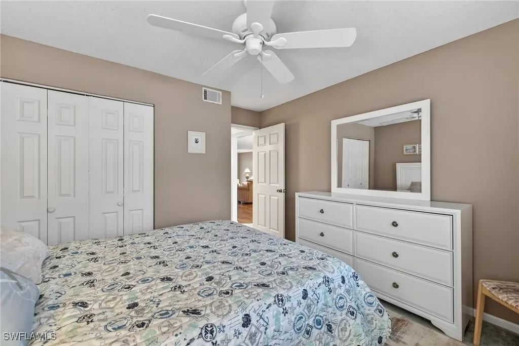 7105 Dennis Circle Naples FL 34104