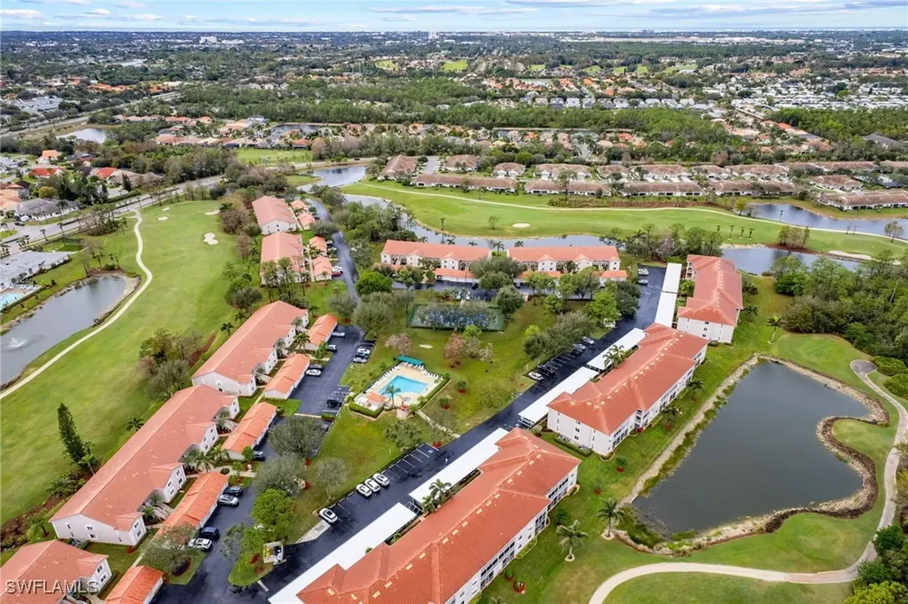 7105 Dennis Circle Naples FL 34104