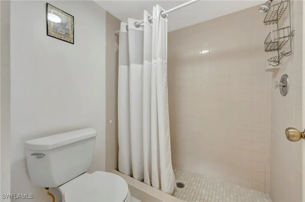 3072 Sandpiper Bay Circle Naples FL 34112