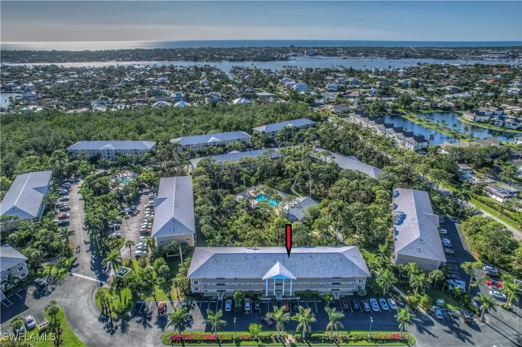3072 Sandpiper Bay Circle Naples FL 34112