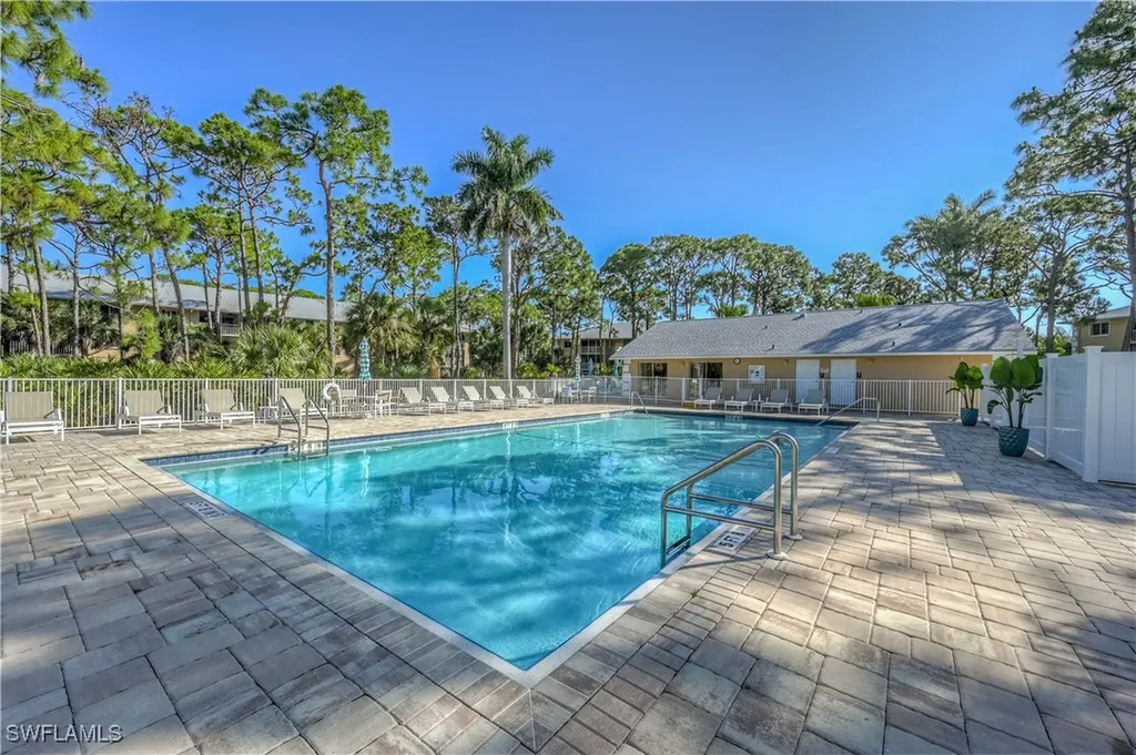 3072 Sandpiper Bay Circle Naples FL 34112