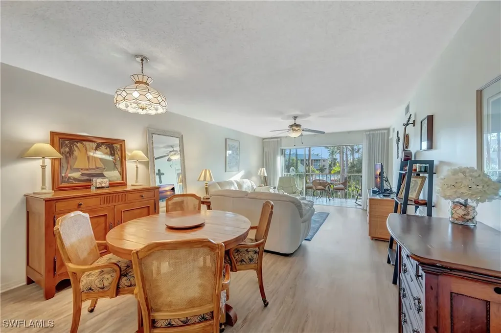 3072 Sandpiper Bay Circle Naples FL 34112