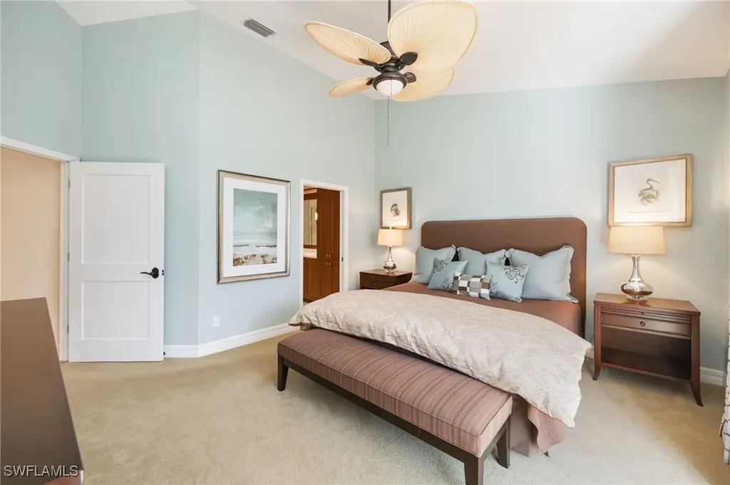 611 10th Avenue S Naples FL 34102