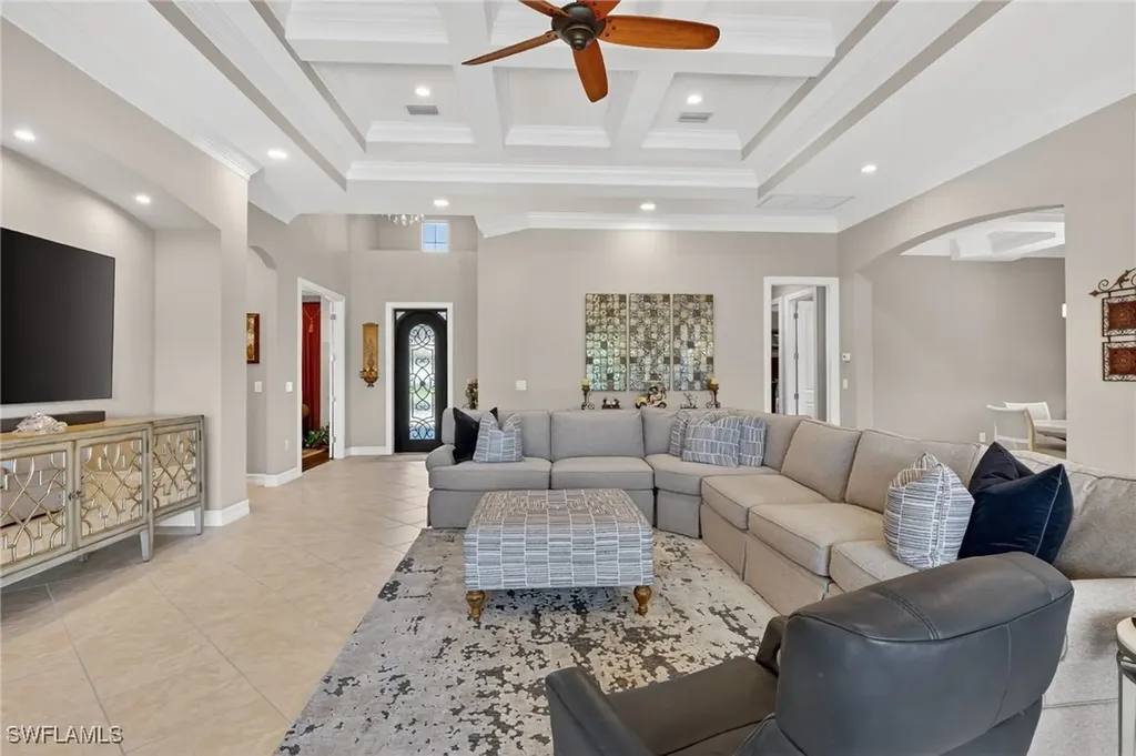 7352 Lantana Way Naples FL 34119