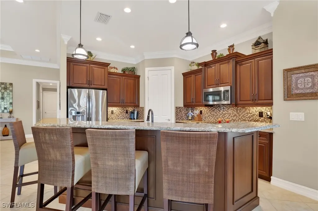 7352 Lantana Way Naples FL 34119
