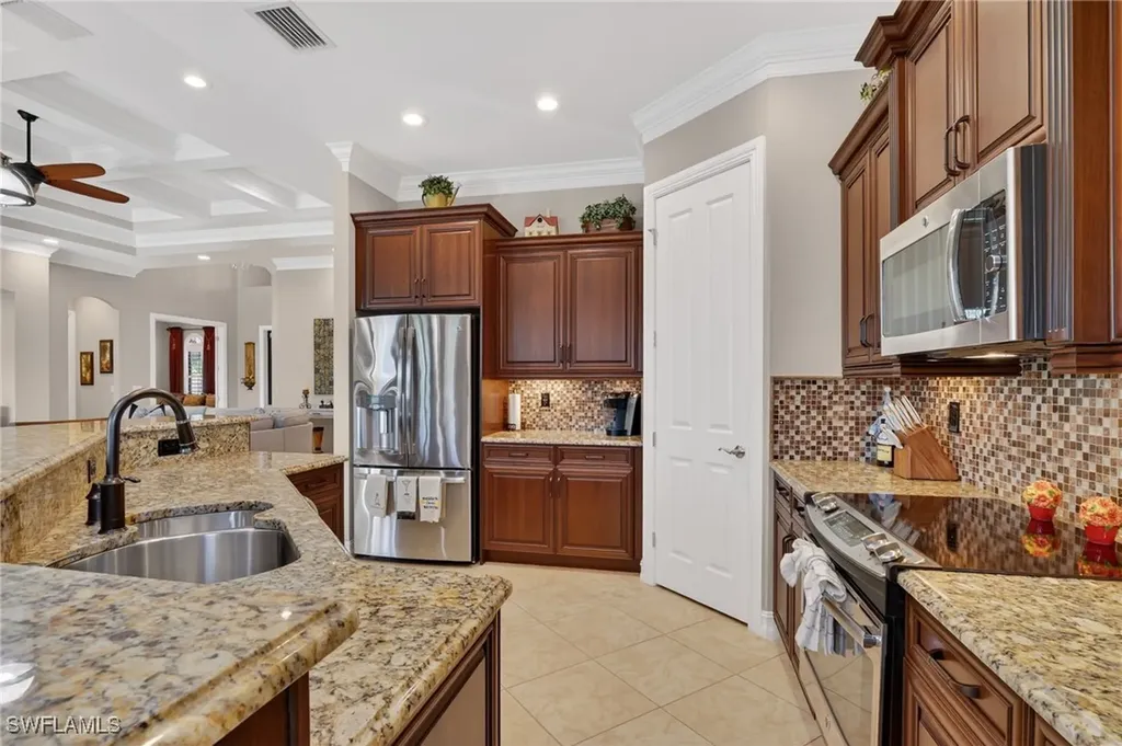 7352 Lantana Way Naples FL 34119