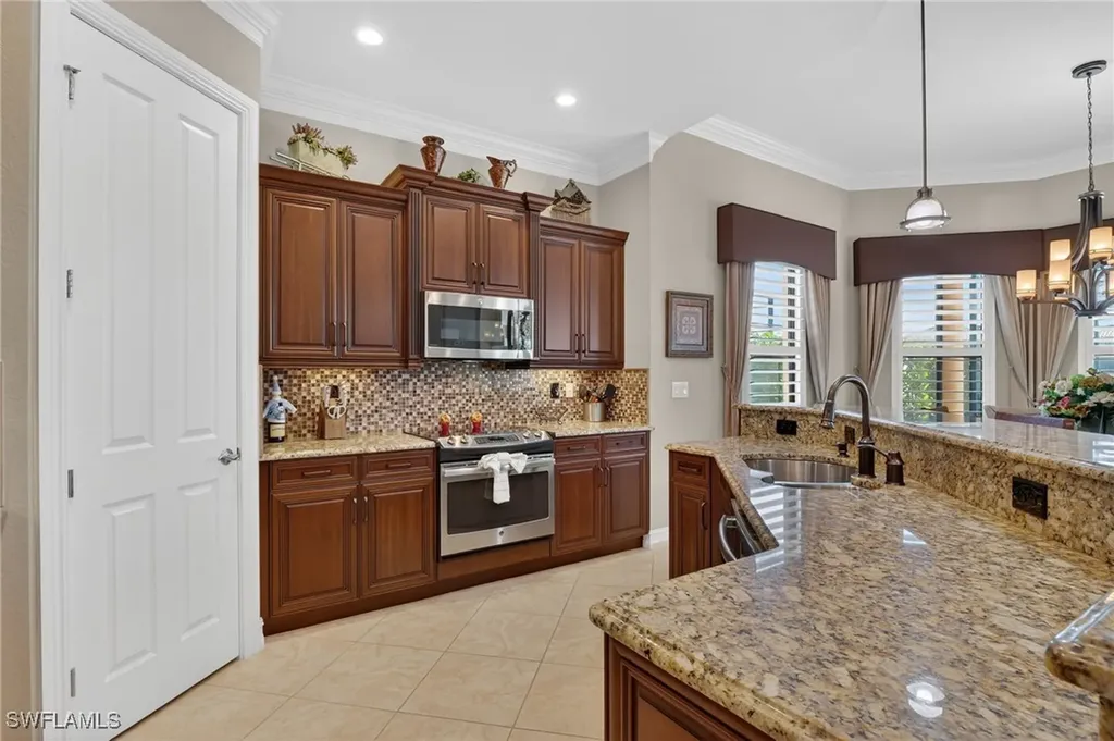 7352 Lantana Way Naples FL 34119