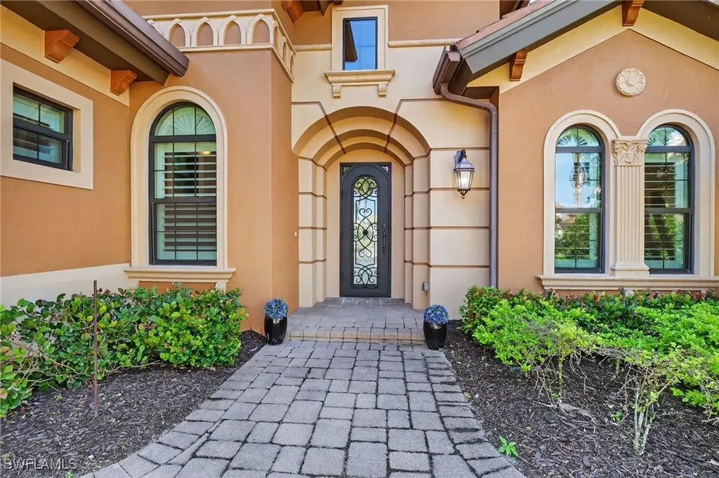 7352 Lantana Way Naples FL 34119