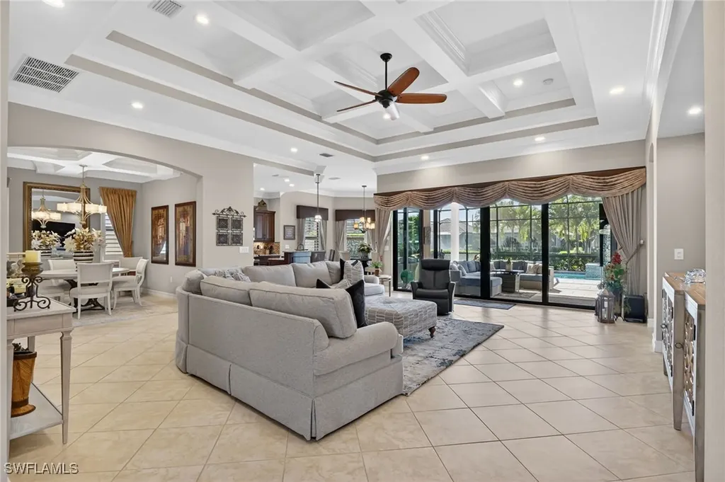 7352 Lantana Way Naples FL 34119