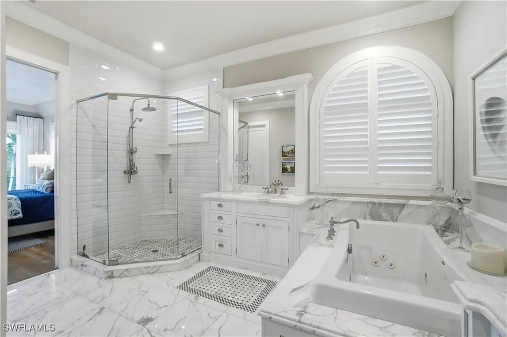 54 Southport Cove Bonita Springs FL 34134