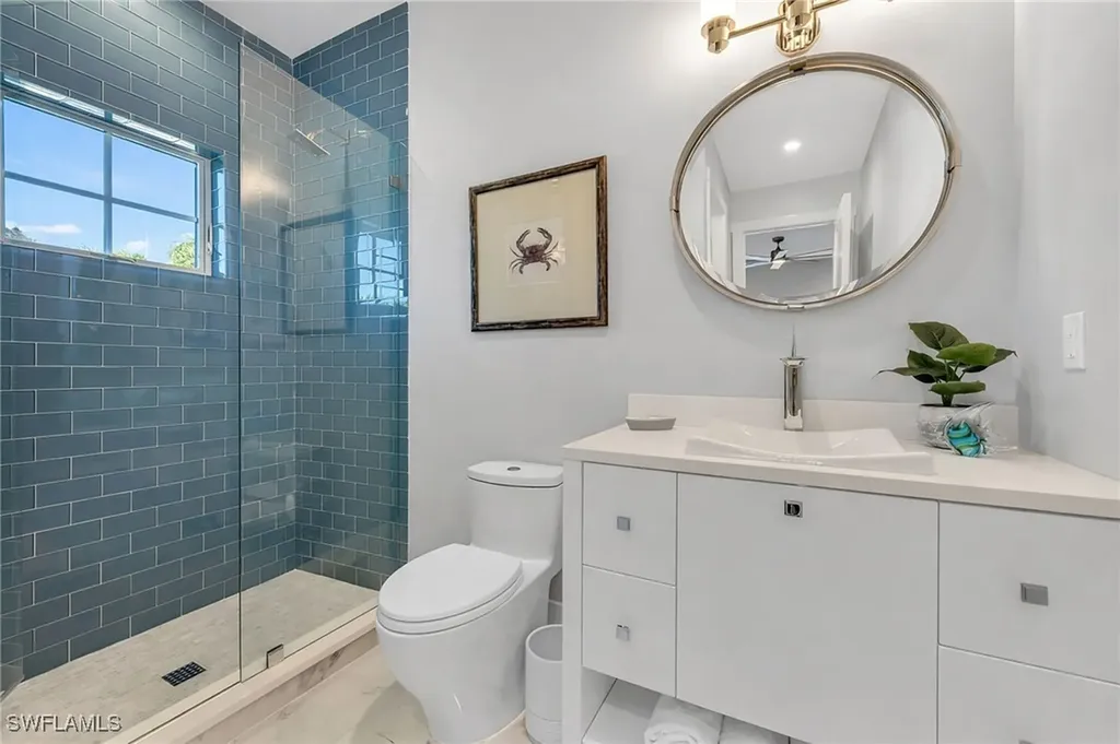 2025 Crayton Road Naples FL 34102