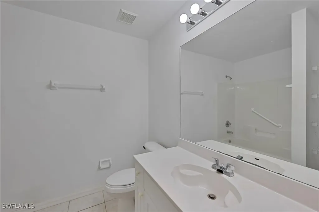 721 22nd Street SE Naples FL 34117