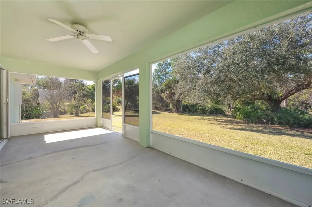 721 22nd Street SE Naples FL 34117
