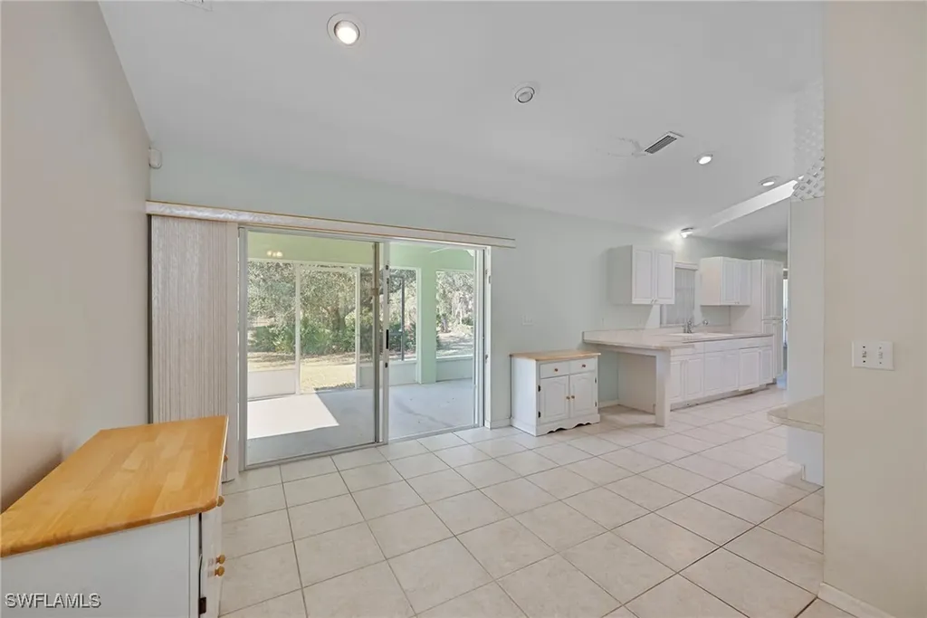 721 22nd Street SE Naples FL 34117