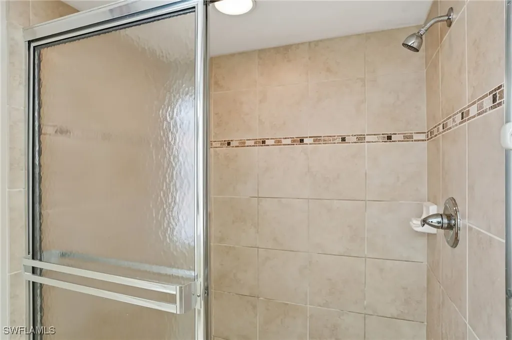 7680 Oleander Gate Drive Naples FL 34109