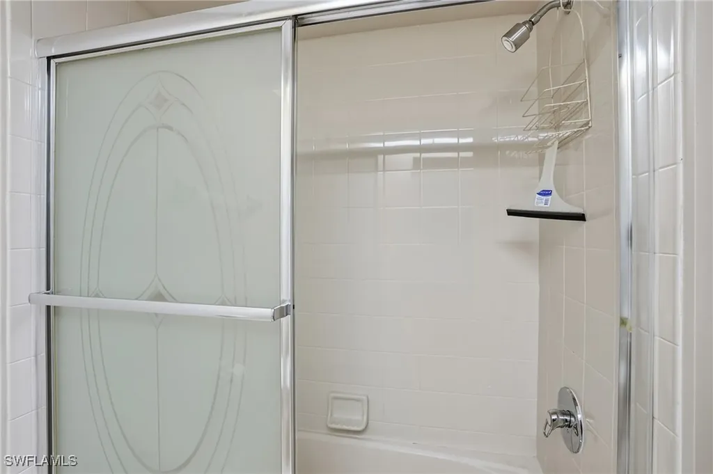 7680 Oleander Gate Drive Naples FL 34109