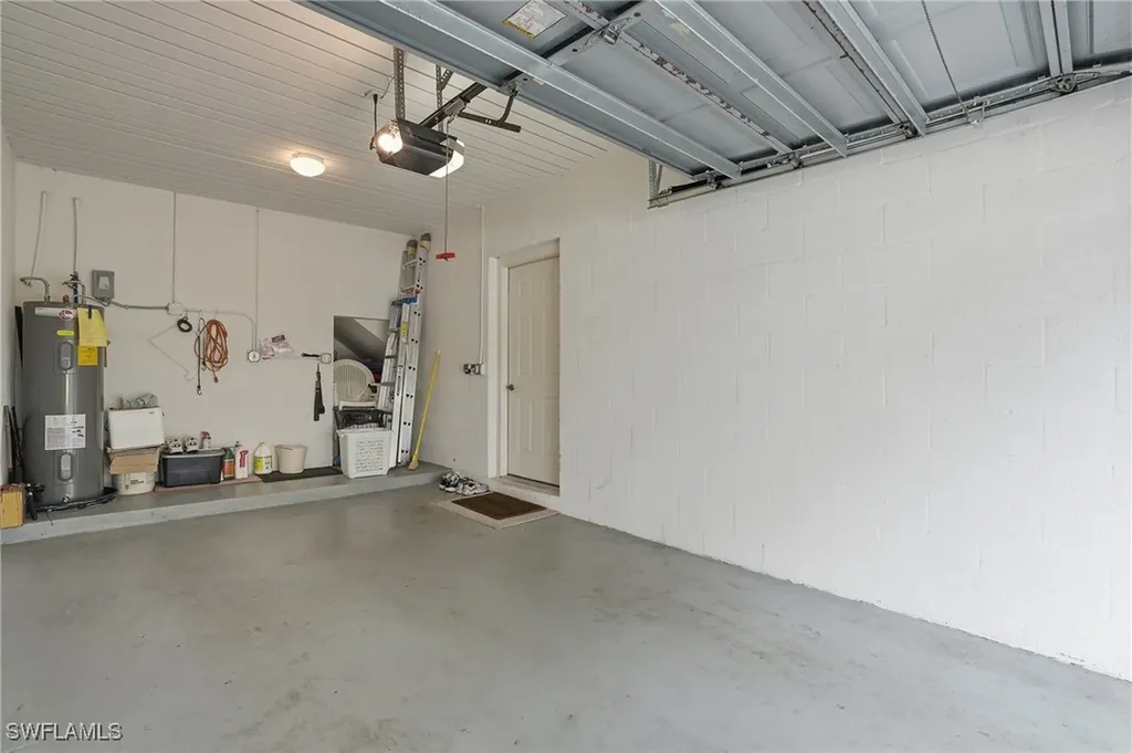 7680 Oleander Gate Drive Naples FL 34109