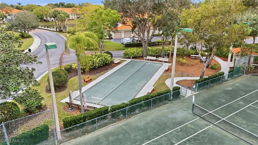 7680 Oleander Gate Drive Naples FL 34109