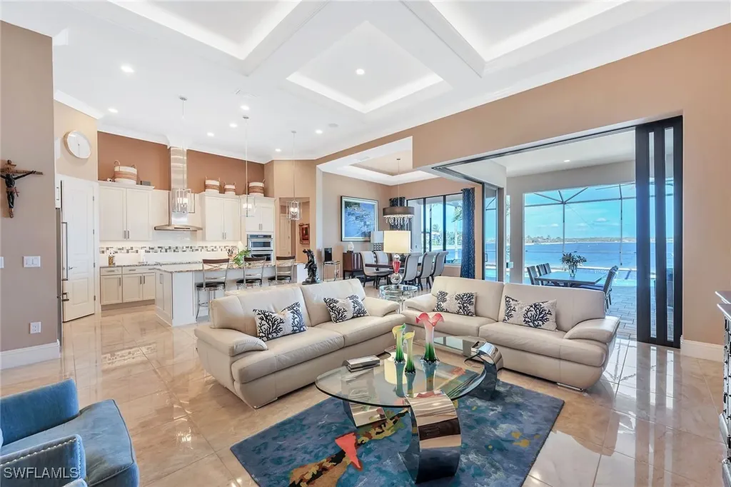 9087 Breakwater Drive Naples FL 34120