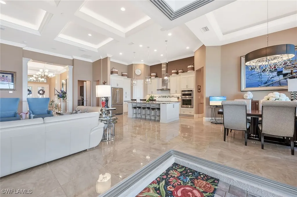 9087 Breakwater Drive Naples FL 34120