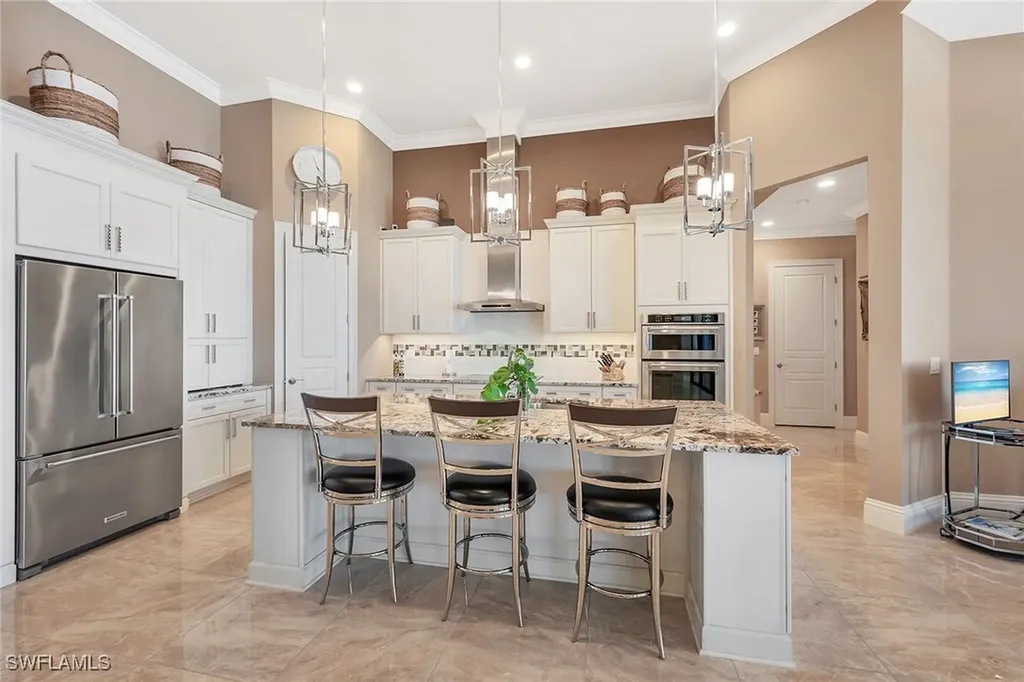 9087 Breakwater Drive Naples FL 34120
