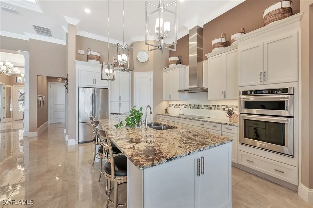 9087 Breakwater Drive Naples FL 34120