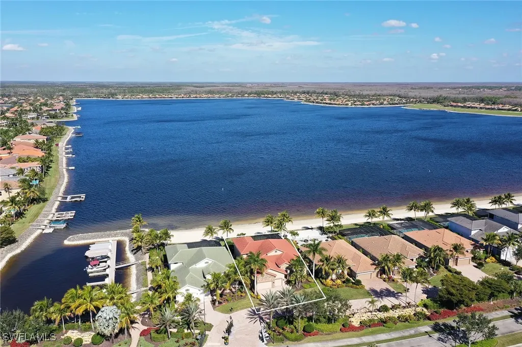 9087 Breakwater Drive Naples FL 34120