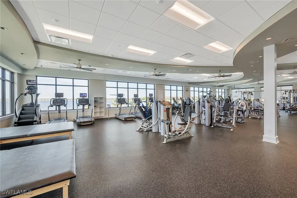 9087 Breakwater Drive Naples FL 34120
