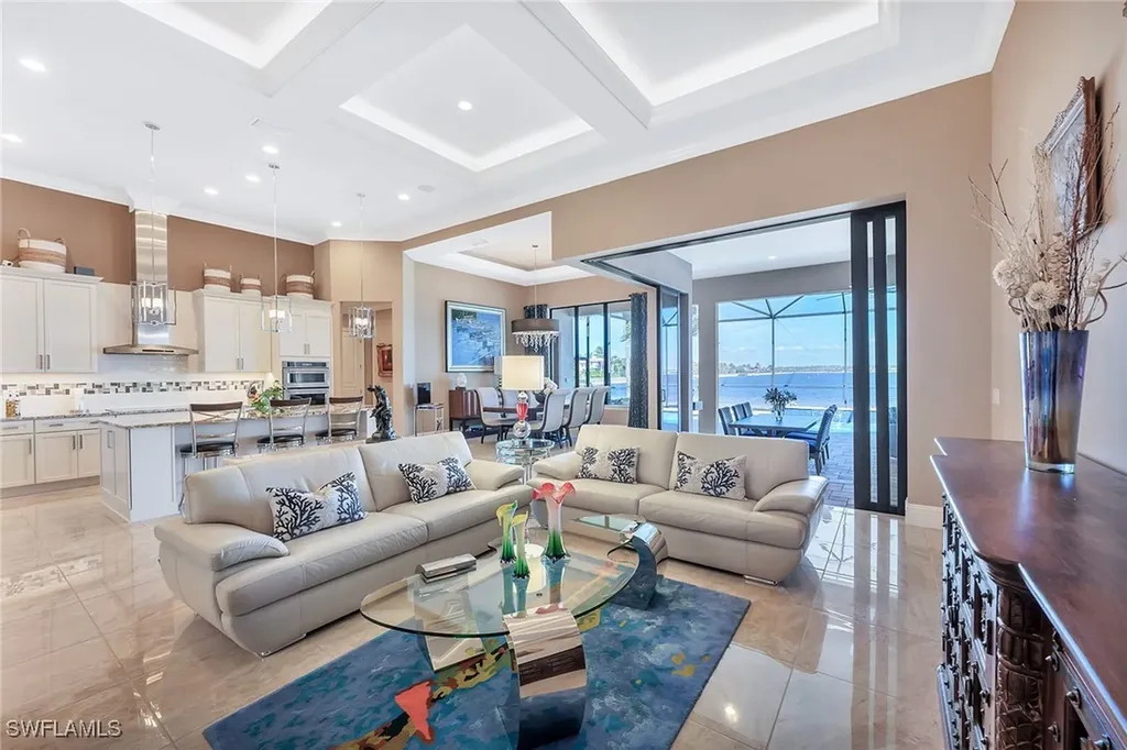 9087 Breakwater Drive Naples FL 34120