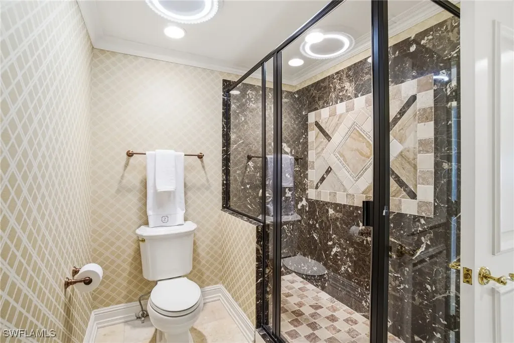 4301 Gulf Shore Boulevard N Naples FL 34103