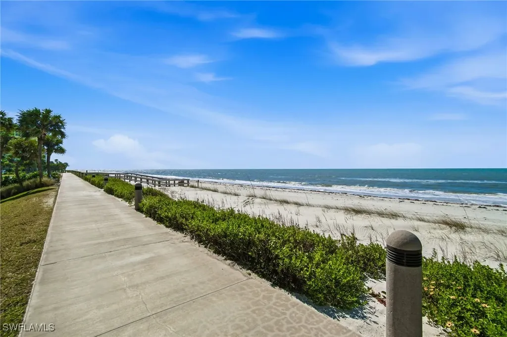 4301 Gulf Shore Boulevard N Naples FL 34103