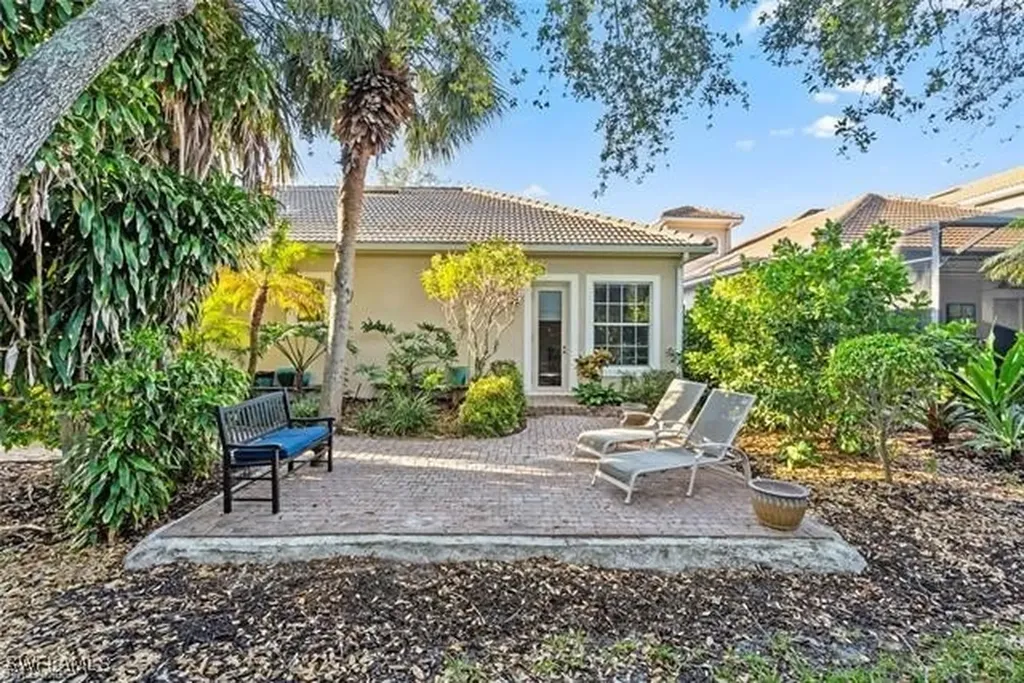 3155 Santorini Court Naples FL 34119