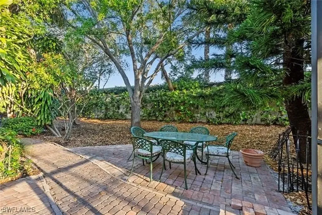 3155 Santorini Court Naples FL 34119