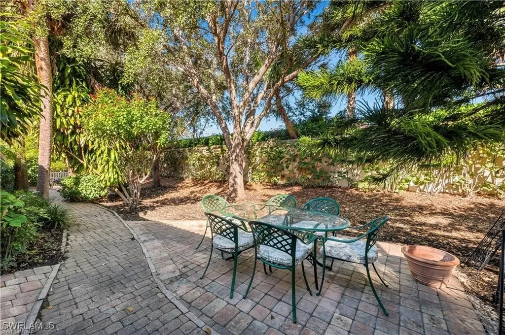 3155 Santorini Court Naples FL 34119