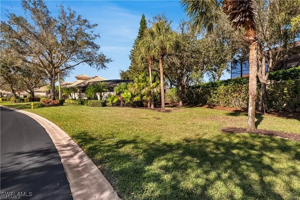 3155 Santorini Court Naples FL 34119