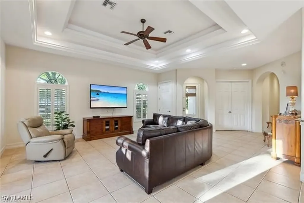 3155 Santorini Court Naples FL 34119