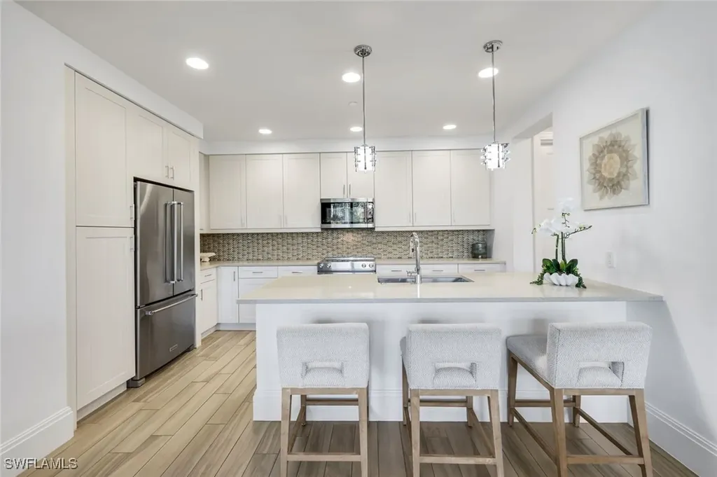 1035 3rd Avenue S Naples FL 34102