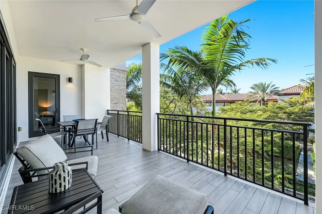 1035 3rd Avenue S Naples FL 34102