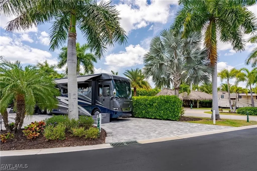 13526 Snook Circle Naples FL 34114