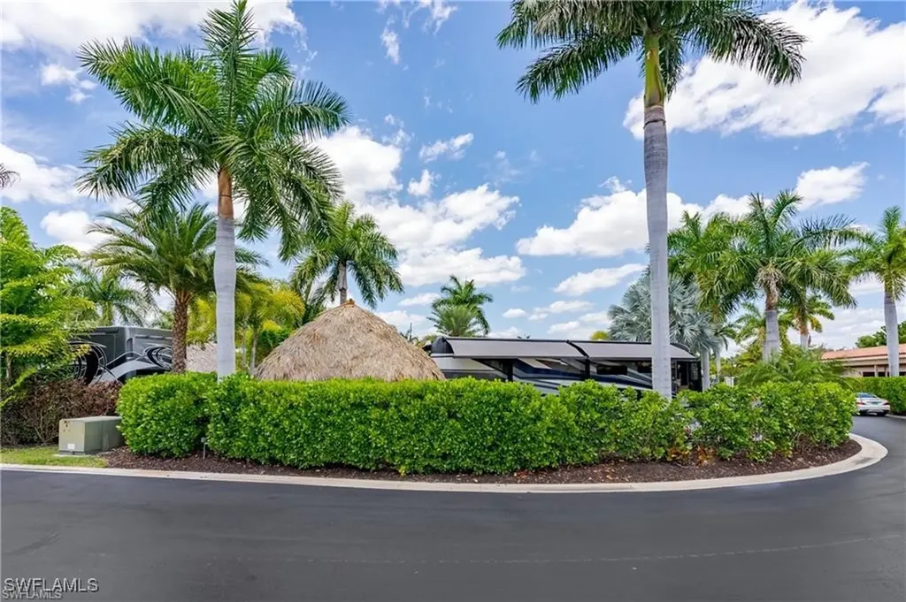 13526 Snook Circle Naples FL 34114