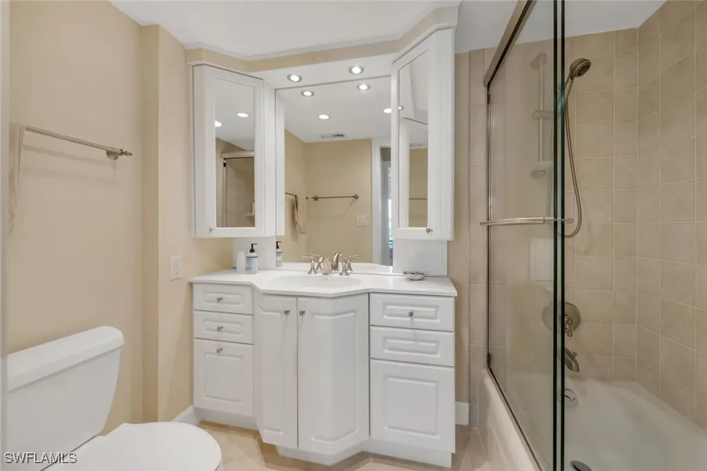 3003 Gulf Shore Boulevard N Naples FL 34103