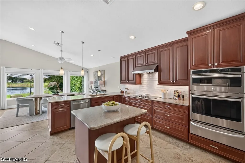 6737 Autumn Woods Boulevard Naples FL 34109
