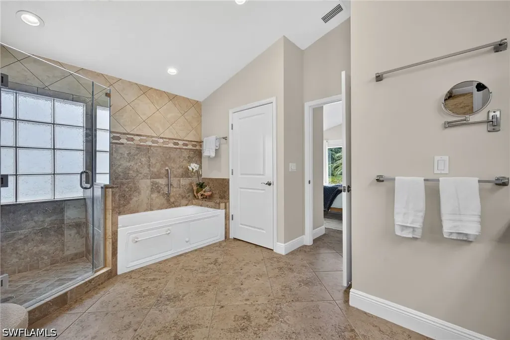 6737 Autumn Woods Boulevard Naples FL 34109