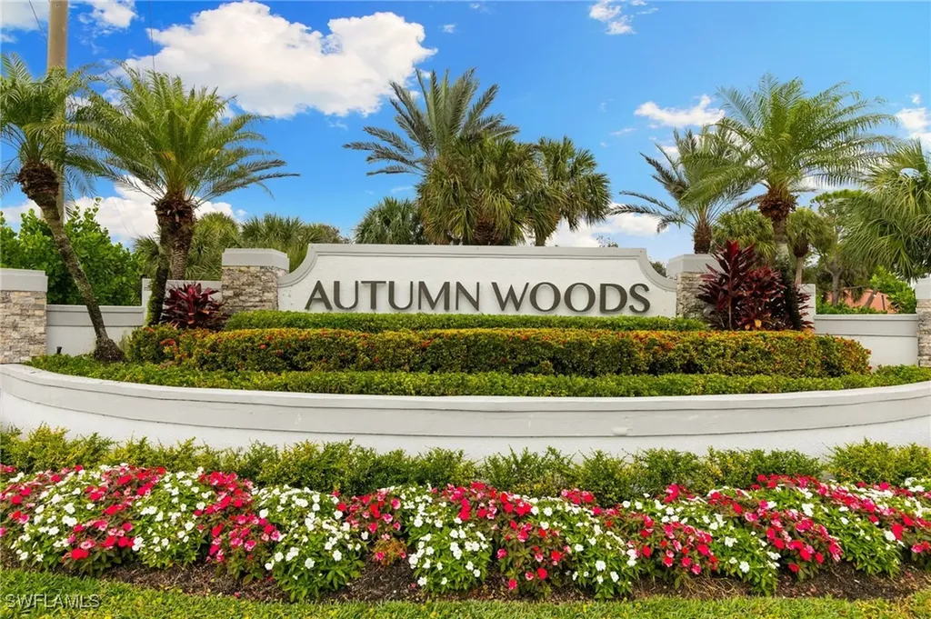 6737 Autumn Woods Boulevard Naples FL 34109